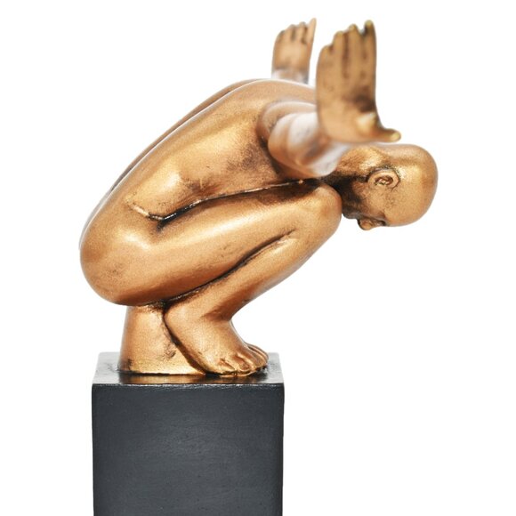 Adam & Friends Home Decor Take-A-Bow Man Sculpture | 1-Piece | Bronze - Picture 3 of 6